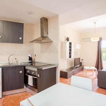 Malvarosa Beach Economy Apartment Valencia Exterior photo